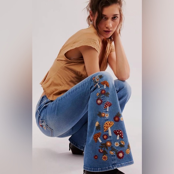 DRIFTWOOD Denim - RARE Free People Driftwood Farrah Embroidered Mushroom Flare Jeans 24 /34